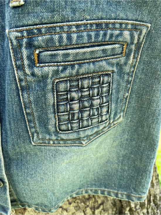 American Eagle Outfitters Dresses & Skirts - ⭐️American Eagle Front Pocket Jean Skirt in size 4